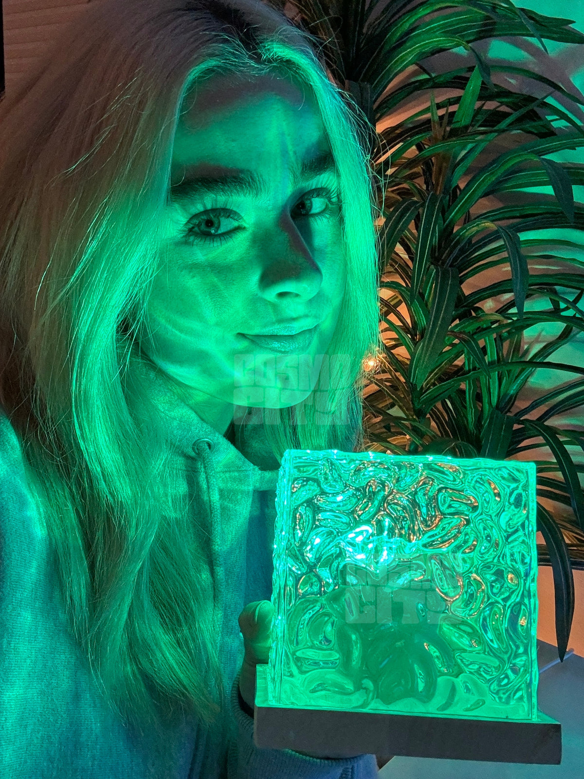 CosmoCity Aurora Glow Lamp