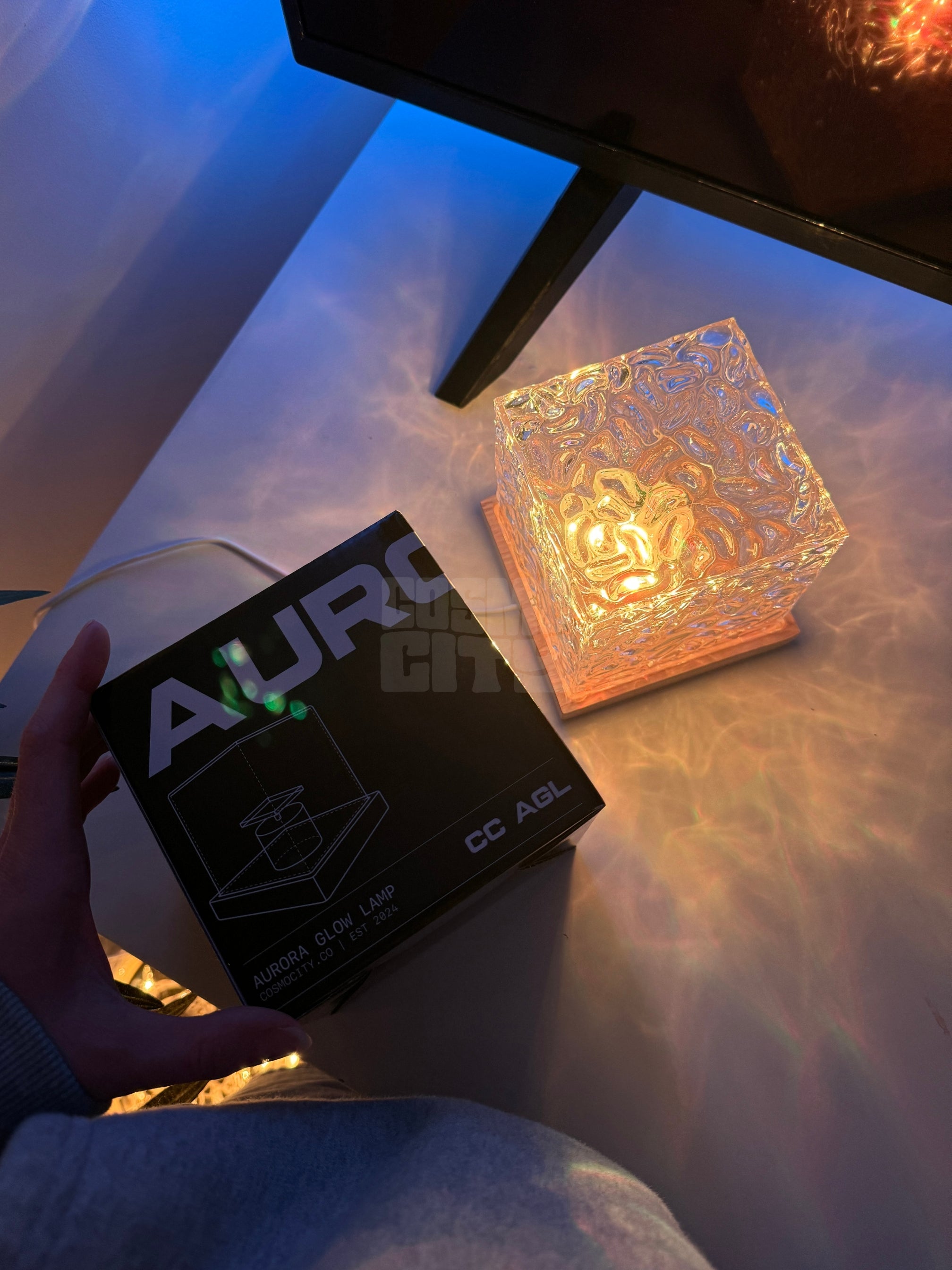 CosmoCity Aurora Glow Lamp